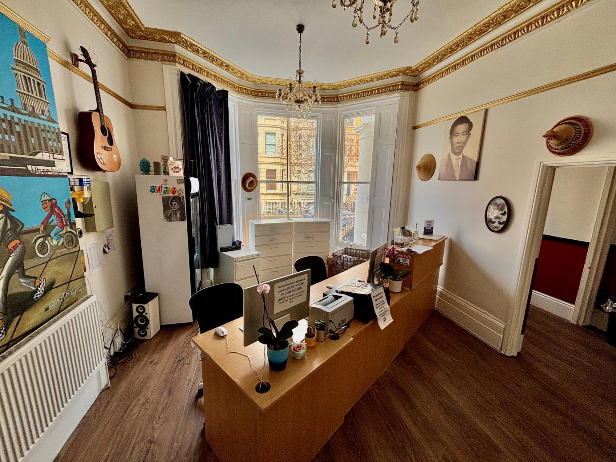 Saint James Backpackers Londra Esterno foto