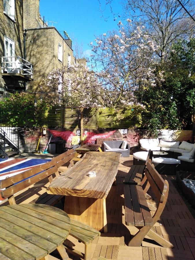 Saint James Backpackers Londra Esterno foto